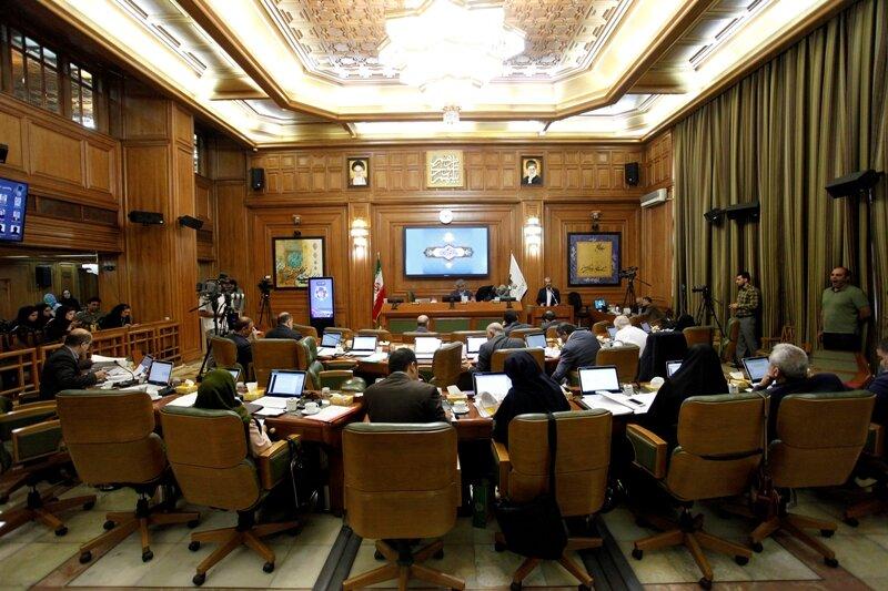 تغییر نام میدان پیروزان به پرسپولیس و بلوار فردوس غرب به ناصر حجازی