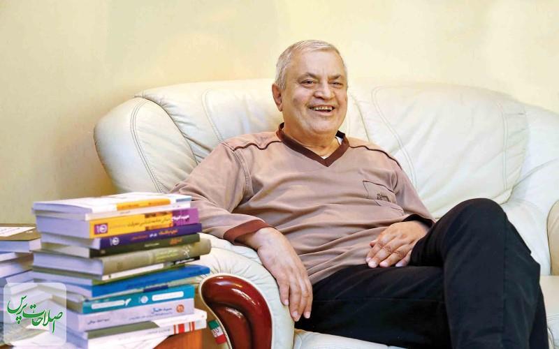 پردهپوشی و پردهدری/سعید حجاریان