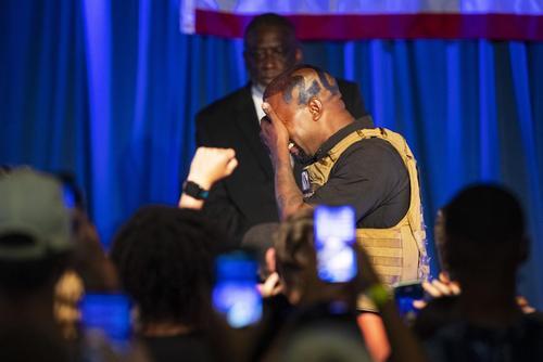 از «کیم کارداشیان» بیاموزیم