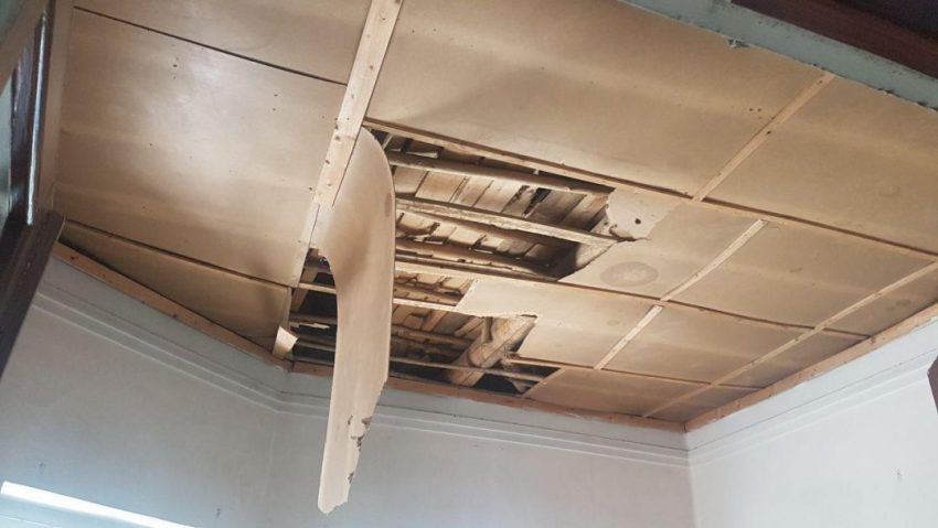 ناتوانی شهرداری در عمل به تعهداتش برای بازسازی خانه نیما یوشیج