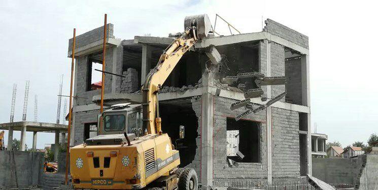 انهدام ویلاهای لاکچری در نوشهر/ عکس|خبر فوری