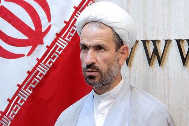 دانشگاه آزاد در ایام کرونا باید کاهش شهریه داشته باشد