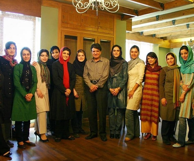 دخترانی که کنار استاد شجریان شاگردی کردند/ عکس|خبر فوری