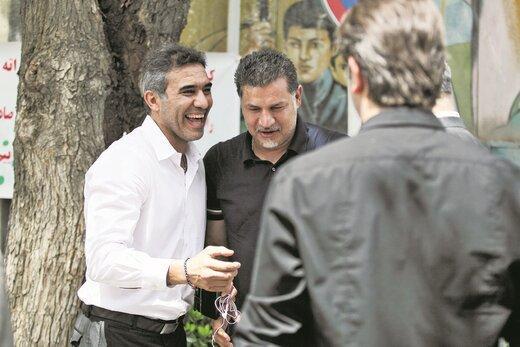 عابدزاده و همسرش در کنار خواننده محبوب/عکس