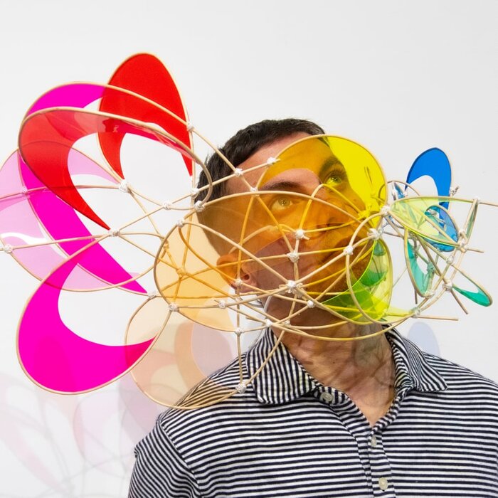 ماسک‌های خلاقانه‌ای که هنرمندان مشهور جهان طراحی کردند|خبر فوری