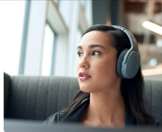 هدفون هوشمندی که باتری ۴۰ ساعته دارد|خبر فوری