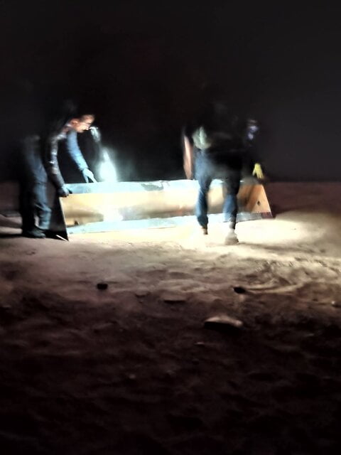 ستون‌های فلزی اسرارآمیز؛ یک شوخی هنری با چاشنی فرازمینی!|خبر فوری