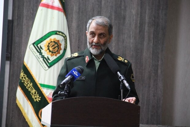 پلیس به اوباش رحم نمی کند/دست قداره کش باید قطع شود|خبر فوری