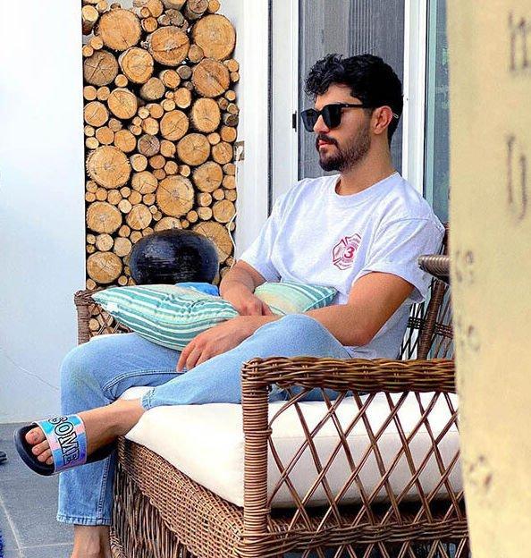 لحظه‌شماری سینا مهراد برای اخراج از دانشگاه!