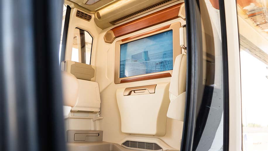 اولین مونوریل برقی در امارات رونمایی شد|خبر فوری