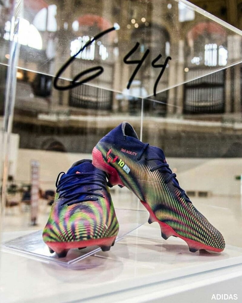 مزایده کفش های خاص مسی برای کودکان مبتلا به سرطان/ عکس|خبر فوری مزایده کفش های خاص مسی برای کودکان مبتلا به سرطان/ عکس|خبر فوری