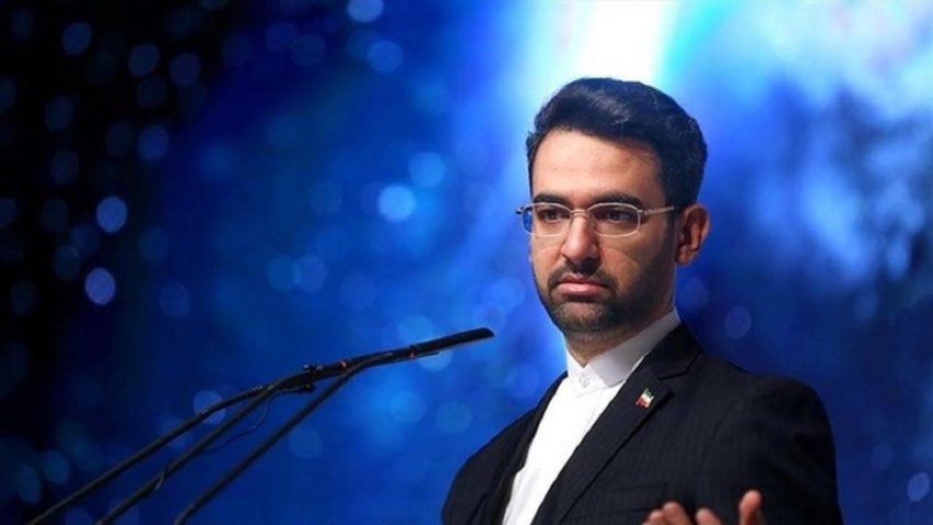آذری جهرمی:‌ تحریم مانع دسترسی به «ویز» شده است