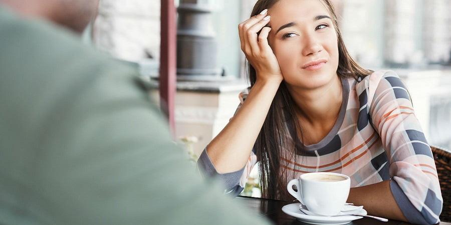 این نشانه‌ها می‌گویند شخص مقابل‌تان از شما خوشش نمی‌آید|خبر فوری