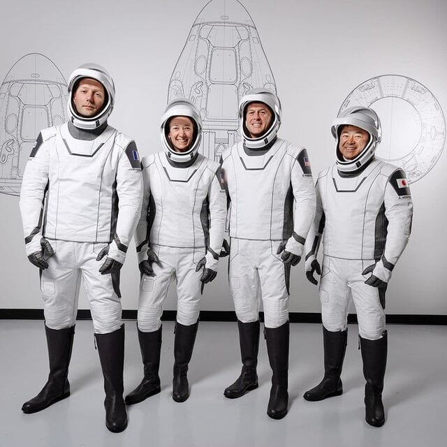 چالش‌های زوج فضانورد برای رفتن به فضا|خبر فوری