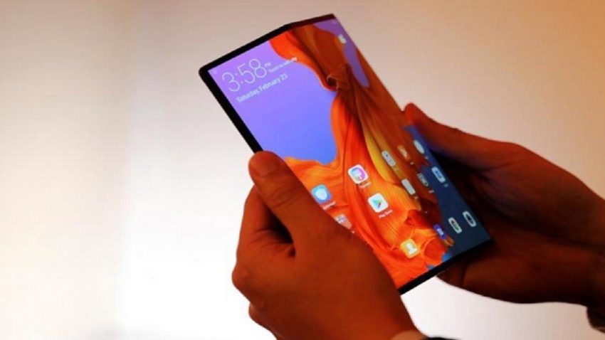 تاریخچه موبایل در ایران؛ از نخستین گوشی تا اولین پیامک