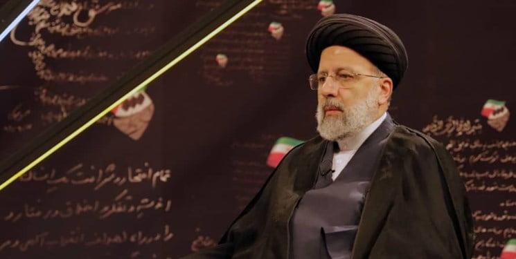 اینترنت یک دانش آموز با یک استاد و متخصص یکسان است/ نمی‌شود اقتصاد کشور را معطل احیای یک قرارداد گذاشت