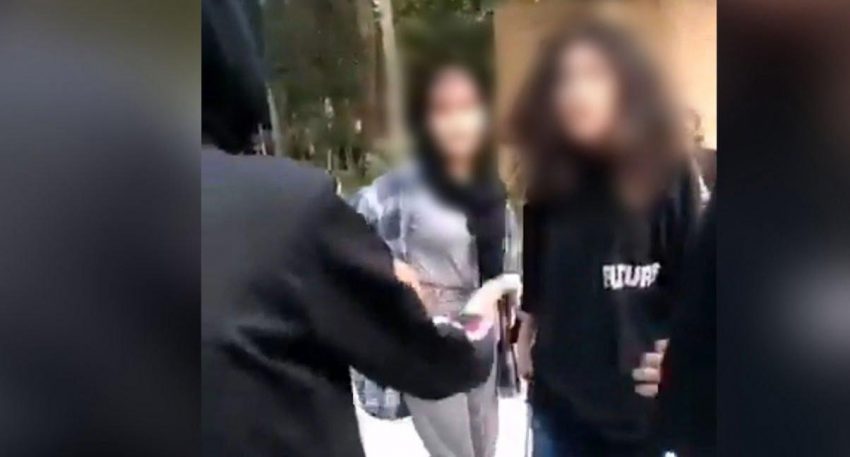 انجام مصاحبه با دختران نوجوان حاضر در کلیپ قدرت‌ نمایی با سلاح سرد