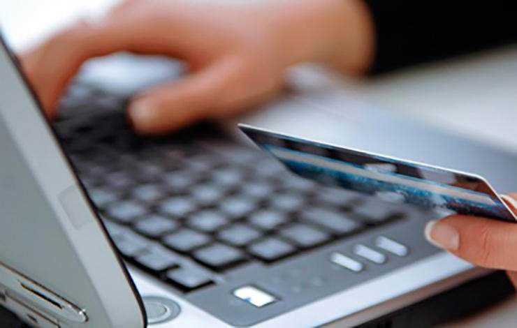 دختر ۸ ساله در مشهد ۱۰۰ میلیون حساب پدرش را خالی کرد