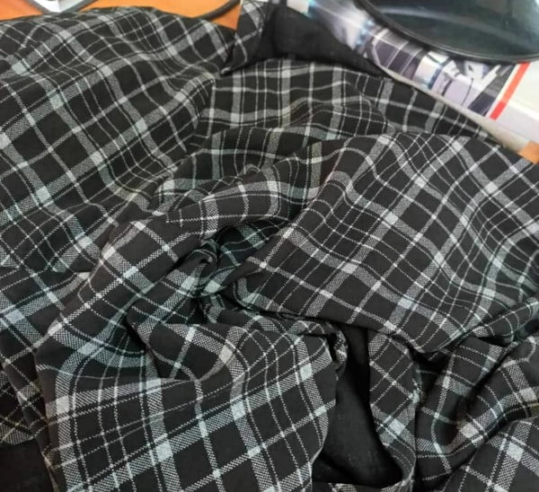 رئیس اداره اماکن مشهد: مانتو با طرح چفیه، ممنوع/ استفاده از مانتو چهارخانه هیچ ممنوعیتی ندارد