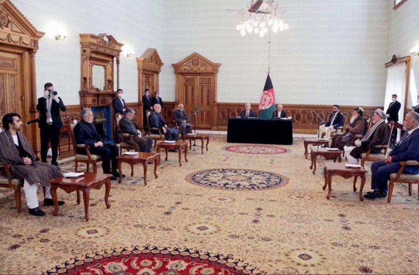 علت سقوط دولت افغانستان؛ اغلب مدیرانش دنبال پول و فرار از کشور بودند