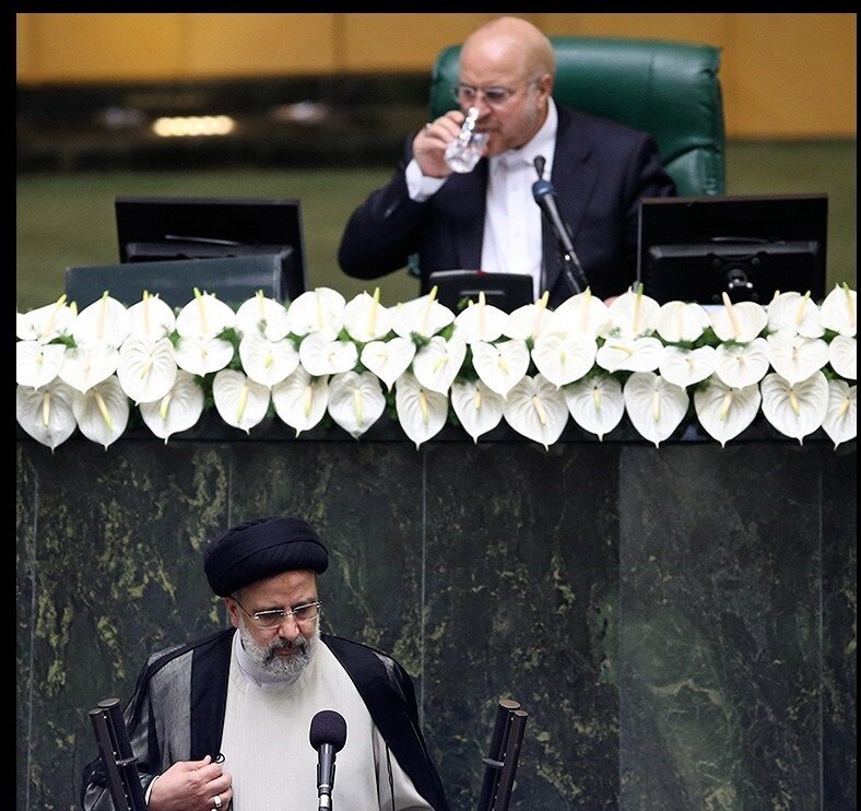 ۲ گزینه نزدیک به وزارت خارجه و معاون اولی/ چراغ هسته ای روشن شد ۲ گزینه نزدیک به وزارت خارجه و معاون اولی/ چراغ هسته ای روشن شد