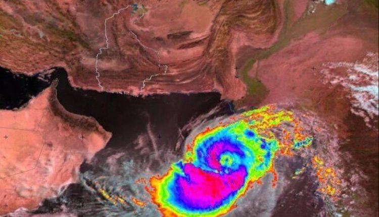 دستور تخلیه روستاهای جنوب سیستان و بلوچستان بر اثر طوفان صادر شد