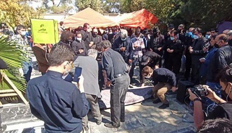 عزت‌الله مهرآوران به خاک سپرده شد