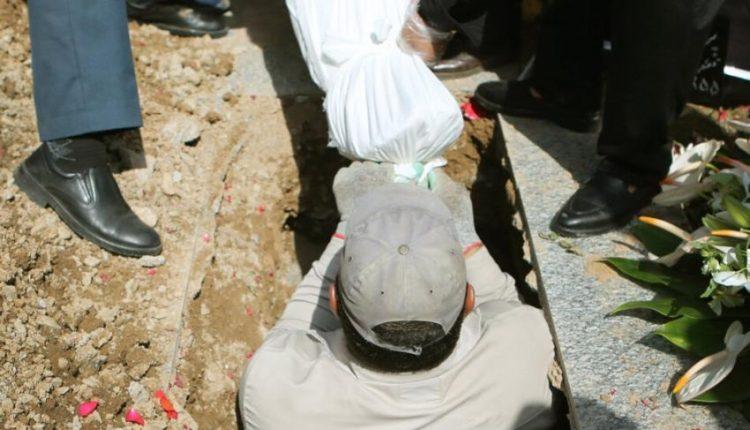 مدیرعامل بهشت زهرا(س): بیشتر جانباختگان کرونایی واکسن نزدند