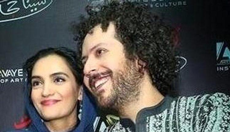 سرانجامِ شایعه ازدواج سینا حجازی با میترا حجار/ صدرالدین حجازی پاسخ تمام سوالات را داد/ سینا حجازی ازدواج کرده اما...