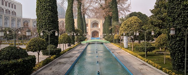 آشنایی با تاریخی‌ترین هتل 5 ستاره در اصفهان؛ هتل عباسی اصفهان