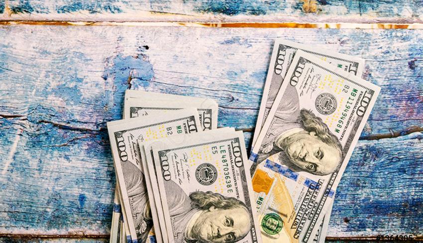 دیدار مخفیانه ای که می تواند قیمت دلار را دچار یک تکان اساسی کند/ آیا رفع تحریم ها باعث ارزانی می شود؟