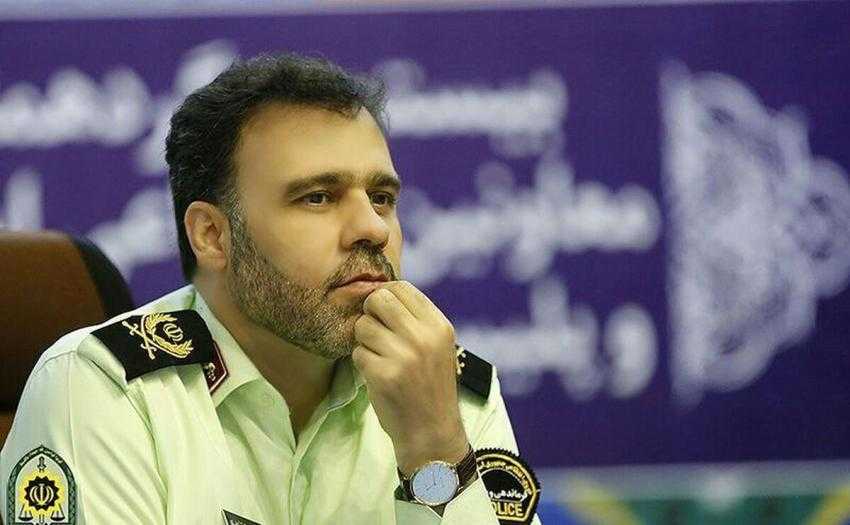 سخنگوی فراجا: ارسال ۳۵۰۰ پیامک کشف حجاب به واحد‌های صنفی/ پلمب ۱۵۶ مغازه و تالارباغ/ برخورد پلیس با معدود افرادی که گویا از کره‌ای دیگر آمده‌اند