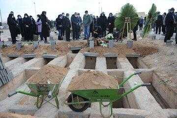 واکنش سازمان بهشت زهرا به یک تخلف/ مردم هیچ هزینه‌ای به جز فیش پرداخت نکنند