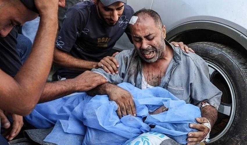 یک شبکه روسی درباره حمله اسرائیل به مدرسه التابعین غزه: اعضای بدن بسیاری تکه تکه شده/ هر ۷۰ کیلو اعضای بدن کشف شده یک شهید محاسبه می‌شود