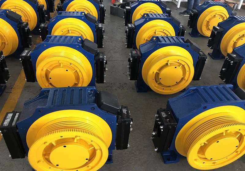 راهنمای کامل انتخاب موتور مناسب برای آسانسور شما