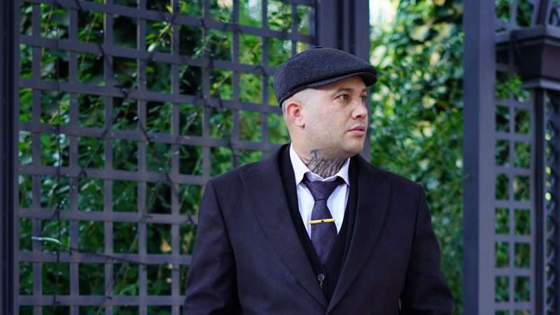 علی احمدیانی صدای نو در موسیقی معاصر ایران