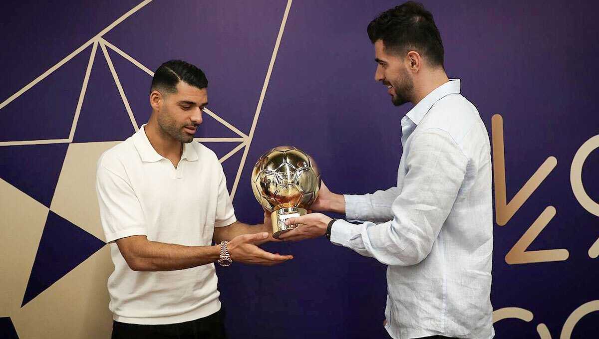 مهدی طارمی، اولین برنده توپ طلای فوتبال ایران لقب گرفت