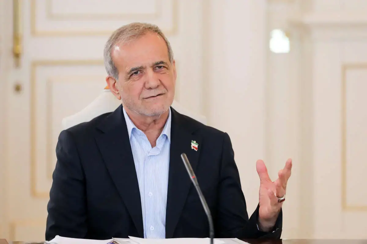 پزشکیان در اجلاس اضطراری قطر: ایران در کنار فلسطین و محکومیت جنایات اسرائیل