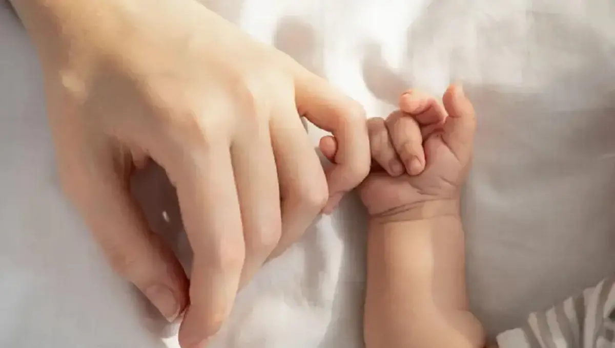 کمک‌هزینه ۲ میلیونی برای مادران از ۱۴۰۵؛ تصویب شد