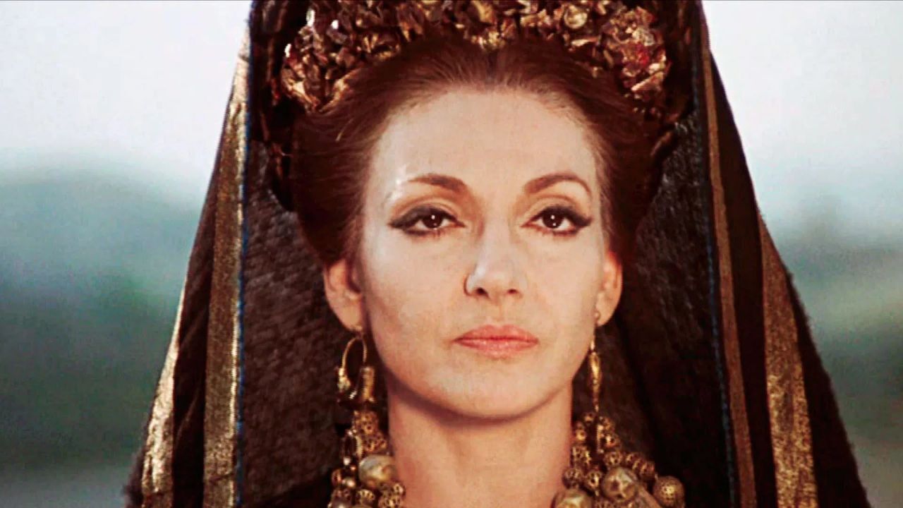 خواننده ایرانی، یک میلیون دلار غرامت از فیلمساز ایتالیایی گرفت