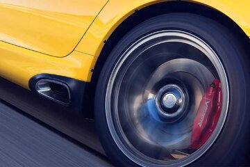 اگزوزهای کناری: از جذابیت ظاهری تا چالش‌های فنی و قوانین زیست‌محیطی