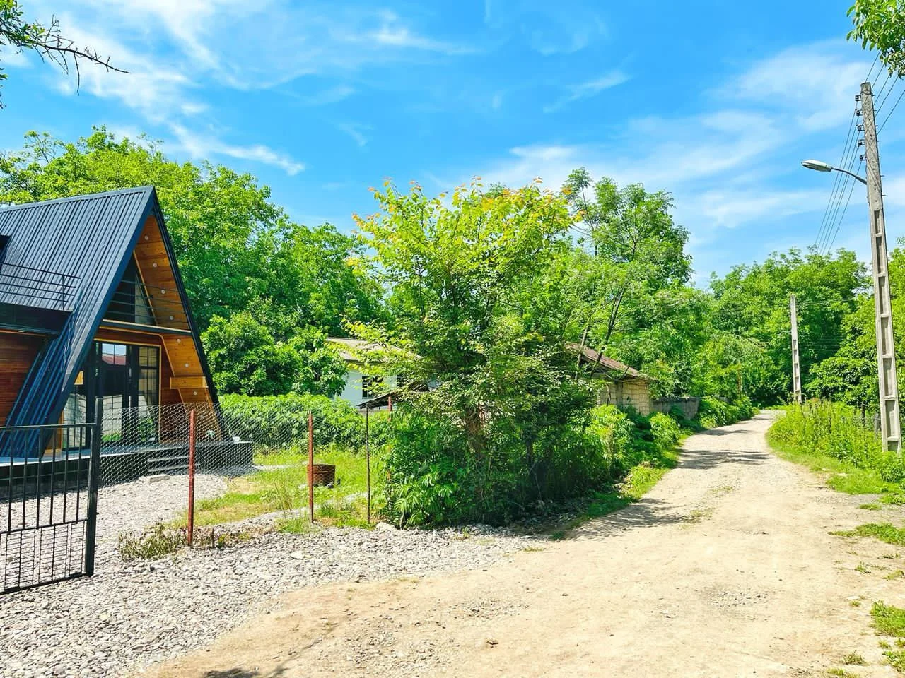 رشت یا بندر انزلی؛ کدام شهر گیلان را برای سفر انتخاب کنیم؟