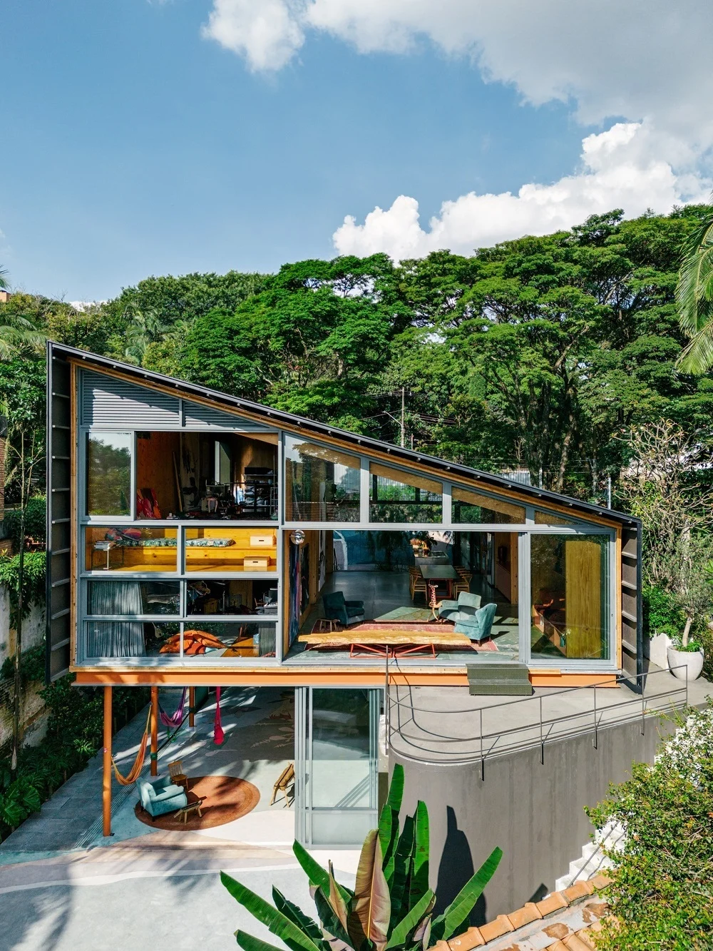 خانه توکا؛ جایی که هندسه و هنر به هم می رسند! (+تصاویر)