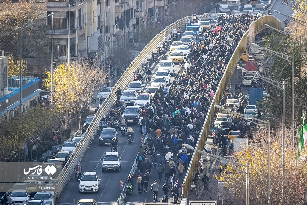 تجمع امروز خیابان لالهزار و مرکز تهران