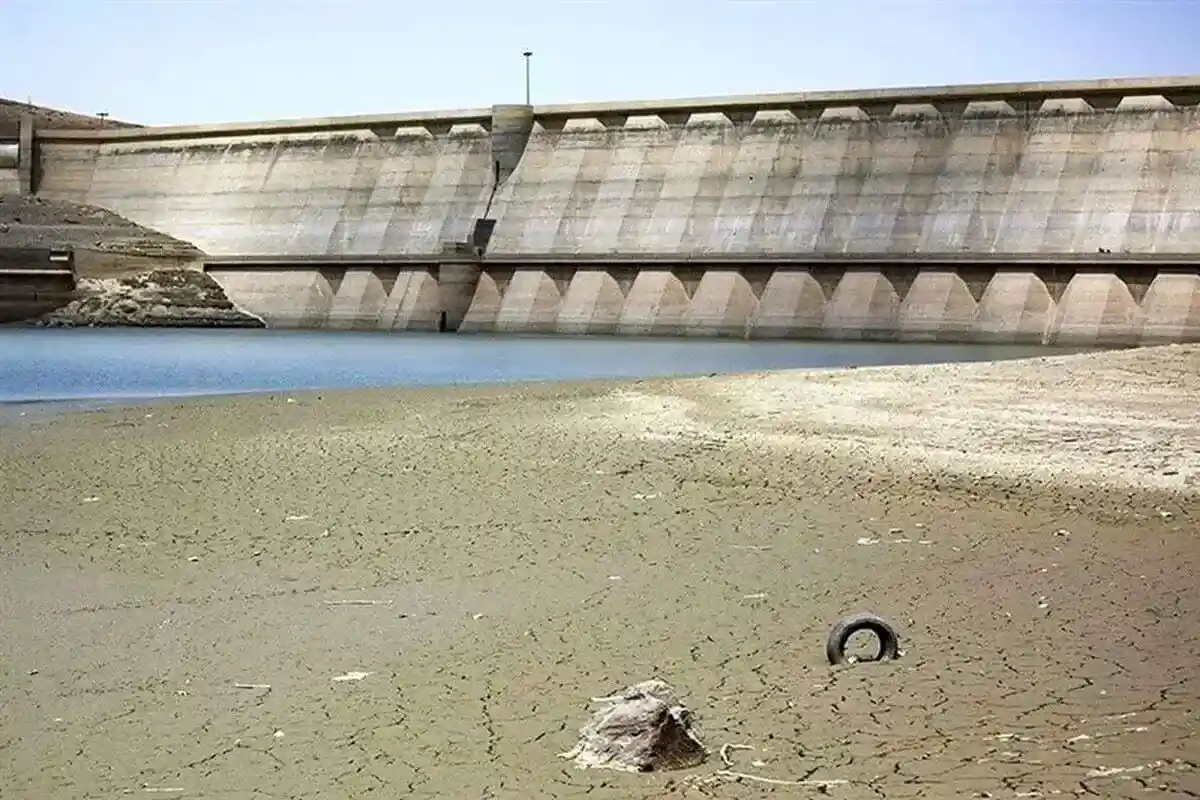 ۹۷ درصد ذخیره آب در سد کرج خالی شد