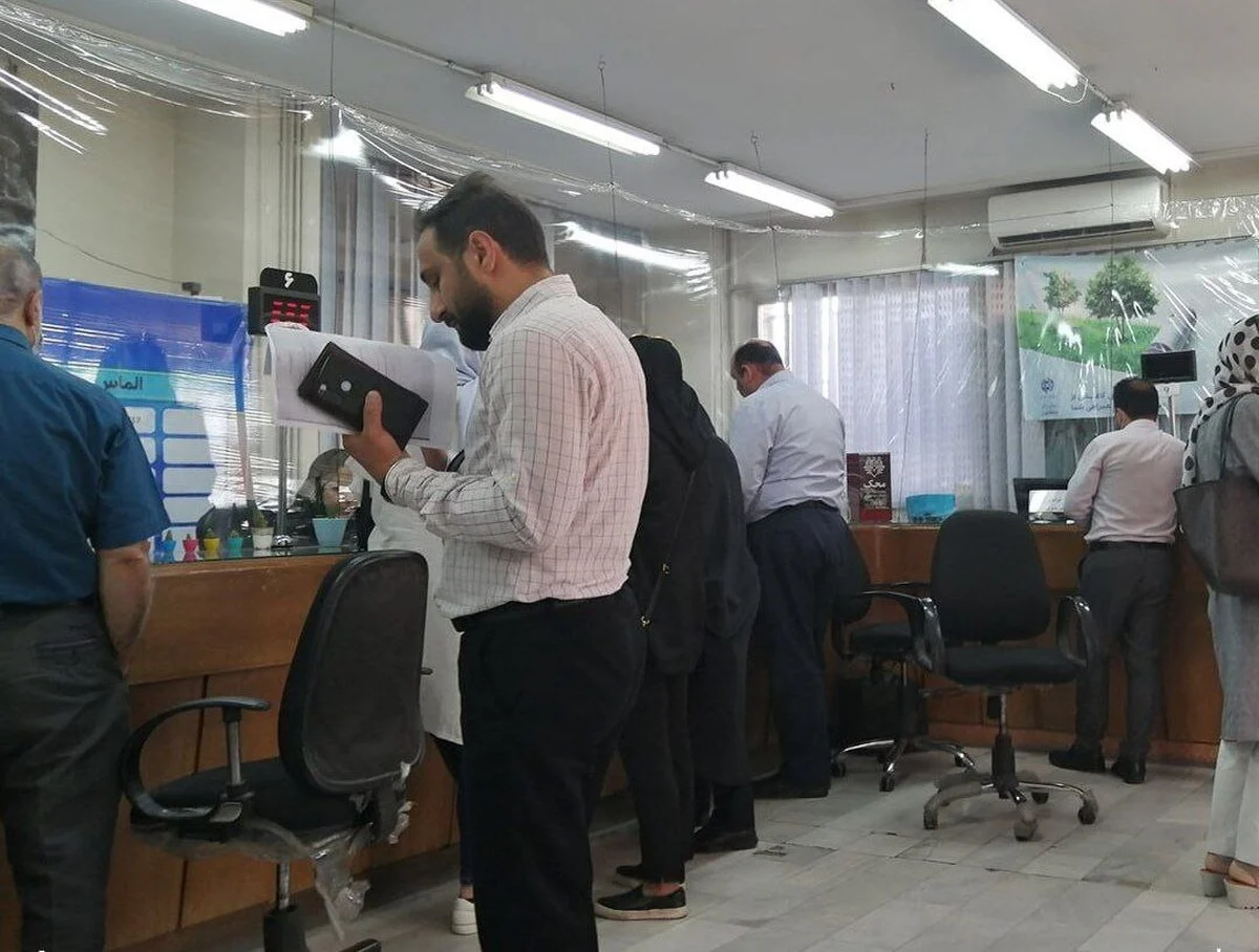 ساعات کاری ادارات در زمستان ۱۴۰۴ تغییر کرد: شروع ۸ صبح، پایان ۱۴ ظهر