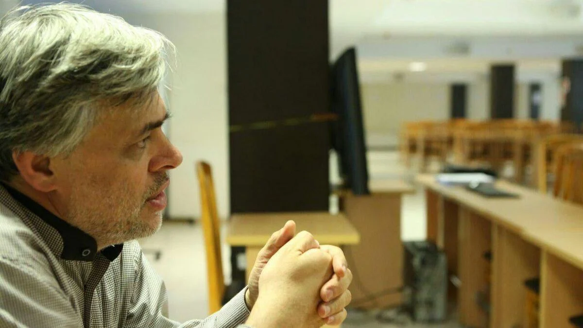 محمد مهاجری: اغتشاشگران اصلی در خیابان نبودند ؛ در مجلس و تلویزیون و شوراها و ... دنبال شان باشید