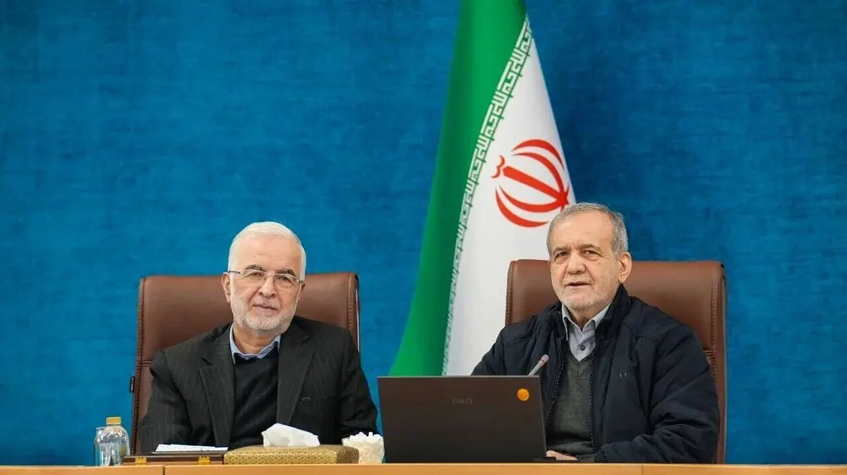 پزشکیان: باید بپذیریم که در برخی موارد درست خدمت نکرده‌ایم/ اگر مردم ناراضی هستند، این نشان‌دهنده وجود کاستی در نوع خدمت‌رسانی ماست