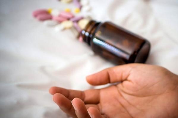 خودکشی مادر و پسر به دنبال فوت پدر خانواده بر اثر کرونا