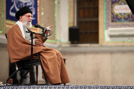 توئیت معنادار سایت رهبر انقلاب پس از ترور سردار سلیمانی توسط آمریکاییها: بسم الله الرحمن الرحیم... توئیت معنادار سایت رهبر انقلاب پس از ترور سردار سلیمانی توسط آمریکاییها: بسم الله الرحمن الرحیم...